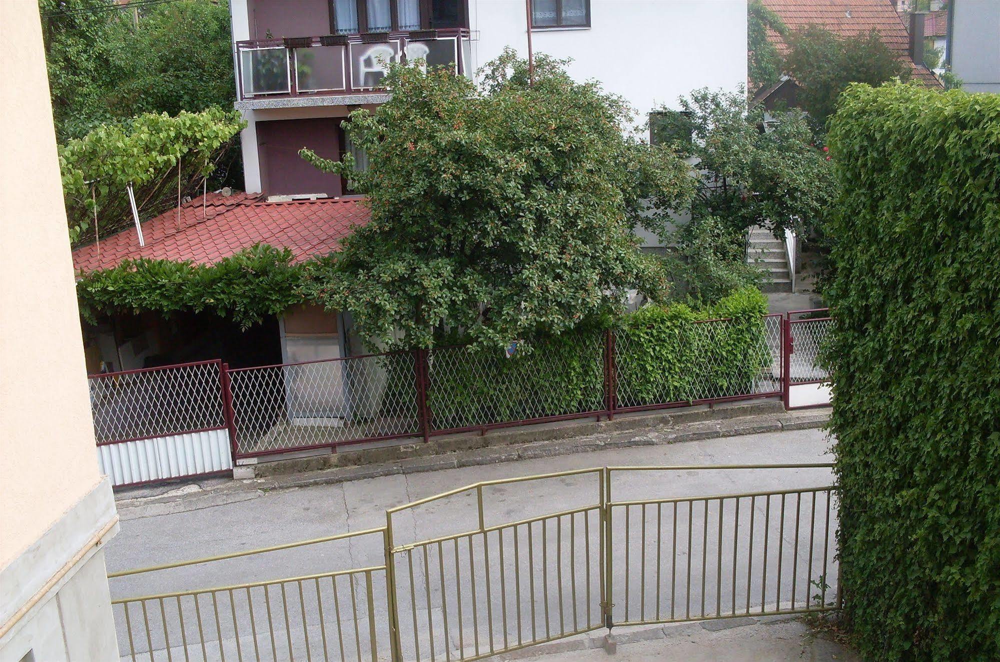 Hostel Gonzo SJJ Exterior foto