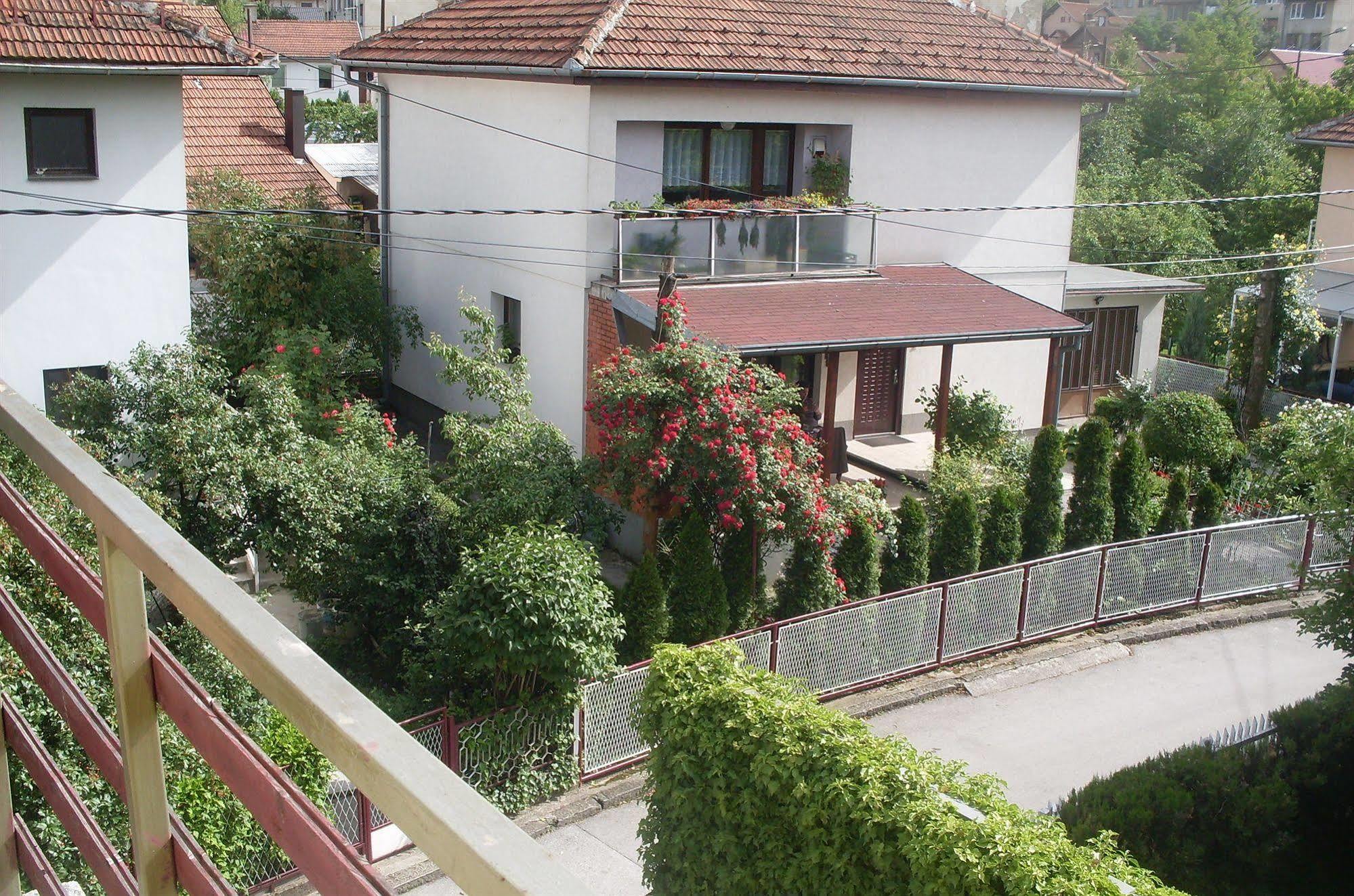 Hostel Gonzo SJJ Exterior foto